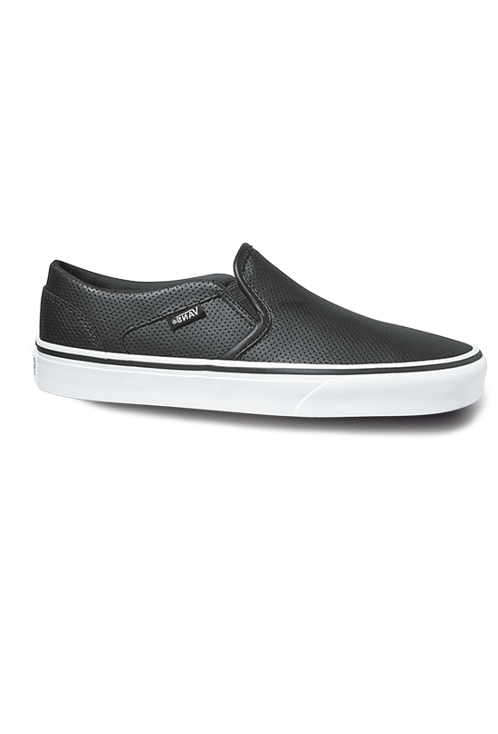 Vans slip top on piel